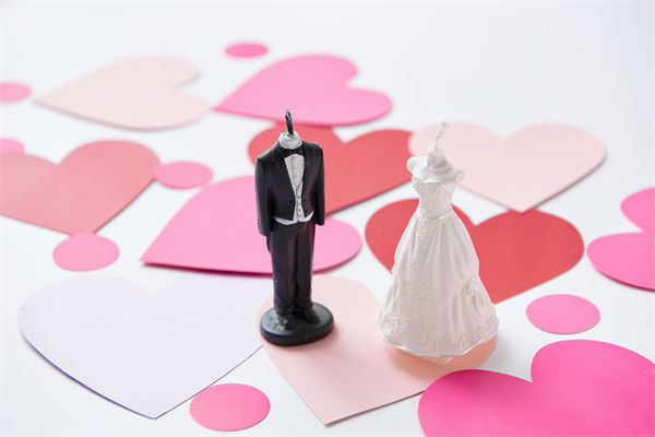 5月10日起結婚離婚不需要戶口本，人力資源怎么看？