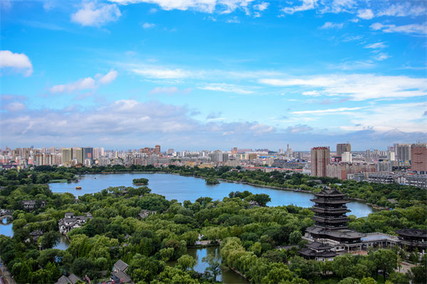 企業(yè)效益下滑，濟(jì)南企業(yè)管理咨詢?nèi)绾尉珳?zhǔn)診斷并逆勢破局？
