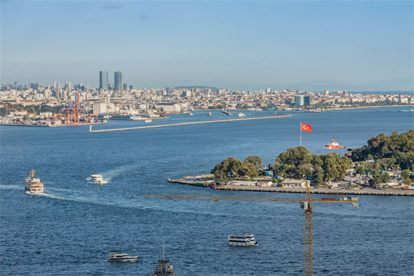 伊朗擬關(guān)閉霍爾木茲海峽，關(guān)聯(lián)企業(yè)供應鏈怎么看？
